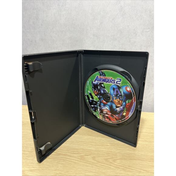 Marvel Ultimate Avengers 2 (Rise of the Panther) - DVD -Mint - Picture 5 of 5